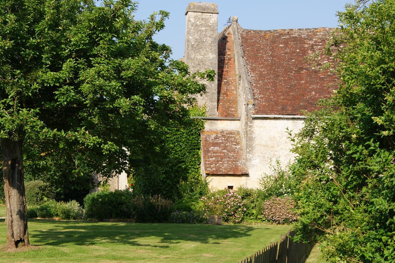 Manoir De La Pataudiere B&B Villers-Canivet Экстерьер фото